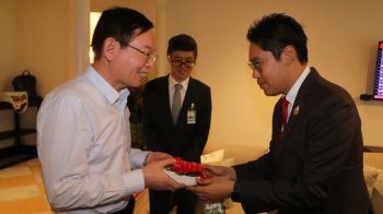 ‘รวิศ สอดส่อง’ ให้การต้อนรับ นายหวง อี ผอ.กรมการเมืองประจํากระทรวงยุติธรรมจีน