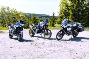 GS สองรุ่นใหม่ F 900 GS และ F 900 GS Adventure