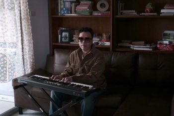 ตอกยํ้าความเจ็บปวดอันสวยงาม ไปกับ‘Funky Wah Wah’และ‘SHERRY’