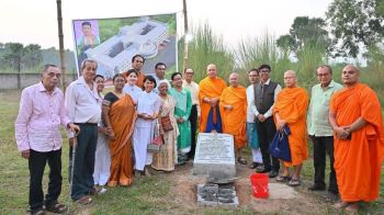 ‘โรงพยาบาล-เลี้ยงเด็กกำพร้า-บวชสามเณร’กฐินวัดพระธรรมกาย สังคมสงเคราะห์ในอินเดีย