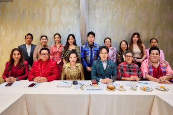 \'ม.ล.ปุญยนุช เกษมสันต์-สุริยน ศรีอรทัยกุล\' จัดประชุมเตรียมจัดงานดินเนอร์และแฟชั่นโชว์กุศล \'ราตรีอัญมณีแห่งผ้าไทย\'