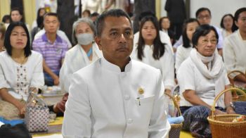 ผู้ว่าอุดรพาชาวพุทธ‘ทำบุญตักบาตร-ฟังพระธรรมเทศนา’เนื่องในวันมาฆบูชา