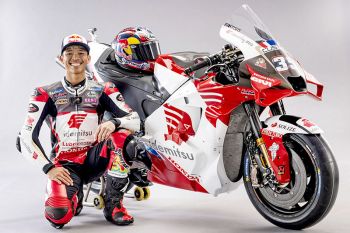 ‘ก้อง-สมเกียรติ’ เปิดตัวกับทีม Honda LCR พร้อมเผยโฉมรถแข่งใหม่