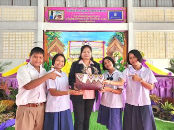 ไลฟ์สดทะลุเป้า‘กระเป๋ากระจูด’ดีไซน์เก๋ จาก‘ผู้ประกอบการจิ๋ว’พัทลุง  ซีพี ออลล์-เซเว่นฯ ร่วมต่อยอดแนวคิด พัฒนาทักษะวิชาการควบคู่วิชาชีพ