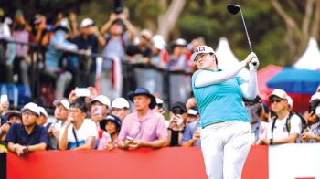 ‘โปรจีโน่’จบที่3สวิงฮอนด้าLPGA ‘หยิน’สกอร์ทุบสถิติผงาดแชมป์