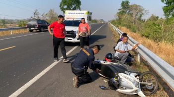 ‘จุดผ่อนปรนเขมราฐ’ตม.อุบลราชธานี ช่วยผู้ประสบอุบัติเหตุ