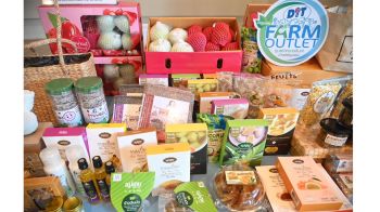 พาณิชย์ ผนึก ม.ศรีปทุม นำสินค้า Farm Outlet ลุยตลาดออนไลน์