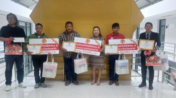 จ.ระยอง มอบรางวัล3พลเมืองดีหลังช่วยสกัดโจรชิงทองห้างดัง