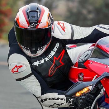 ครั้งแรกในเอเชีย!! หมวกกันน็อค Alpinestars Supertech R10  เทคโนโลยีที่ดีที่สุดจากสนามแข่ง MotoGP