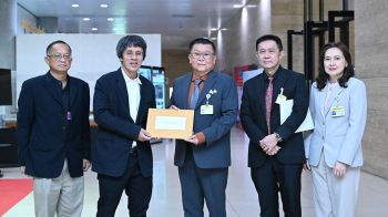 สถาปนิกผู้ออกแบบสภาออกโรง  ค้านรีโนเวทรัฐสภา  เบรกแนวคิดถม‘สระมรกต’