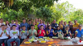กรมการค้าภายในเร่งระบายมะม่วงโชคอนันต์เข้าโมบายธงฟ้า รับมือผลผลิตออกสู่ตลาดเป็นจำนวนมาก