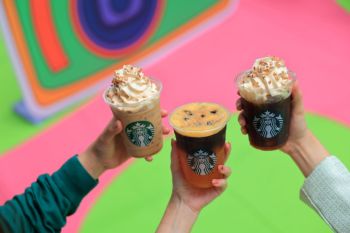 สตาร์บัคส์ เสิร์ฟเมนูเครื่องดื่มใหม่ ‘นัทตี้ ครีม ครั้นช์ - พีช แอพริคอต คอฟฟรูติ’ เจาะกลุ่ม Gen Z