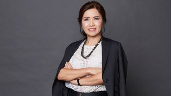 ‘อมตะ ซัมมิท’ เร่งตรวจสอบผนังอาคารให้เช่าด้านหน้าหลุดร่วง