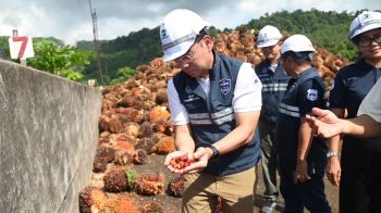 ‘พาณิชย์’ เร่งส่งออกน้ำมันปาล์ม หวังลดสต๊อกหนุนราคาสูงขึ้น