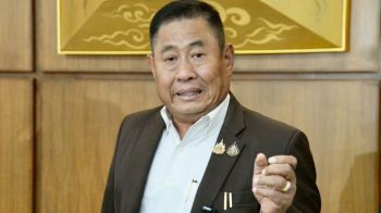 ยื่นศาลรธน.ฟัน‘กกต.-ภท.’ ฮั้วเลือกสว./ล้มล้างการปค.