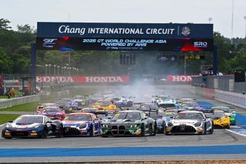 GT World Asia  สนามช้างฯ  ‘เจ้าชายมาเลเซีย’ คว้าแชมป์สุดมันส์ !!