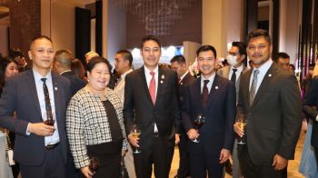 \'รวิศ สอดส่อง\'ผู้แทนรมว.ยุติธรรม ร่วมงานเลี้ยงเฉลิมฉลองวันเฉลิมพระชนมพรรษา\'สมเด็จพระเจ้าชาร์ลส์ที่ 3 แห่งสหราชอาณาจักร\'