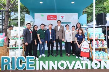 ข้าวตราฉัตร ผนึกกำลัง 7-Eleven จัดงาน “Rice Fair 2025” โชว์นวัตกรรมข้าวไทยยุคใหม่ ตอกย้ำภาพลักษณ์แบรนด์ข้าวคุณภาพอันดับหนึ่ง เพื่อโลกที่ยั่งยืน