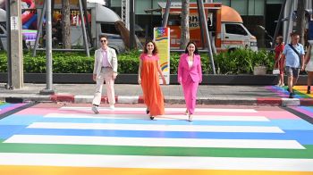 TOA ร่วมกับสามย่านมิตรทาวน์-จุฬาฯ สร้างสรรค์ \'Pride Crosswalk ทางม้าลายสีรุ้ง\' เฉลิมฉลอง Pride Month