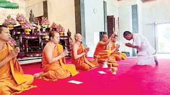 ‘เจ้าคุณอาชว์’ฉาว ลาสึกกะทันหัน-เผ่นไปลาว หึ่งโดนสีกาคู่ขาแบล็กเมล์