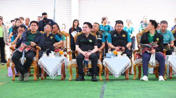 2 รมต.เกษตรฯควง\'ธรรมนัส\'ลุย\'สกลนคร-ร้อยเอ็ด\' Kick off โครงการเพิ่มประสิทธิภาพการผลิตข้าวของเกษตรกรผู้ประสบอุทกภัย