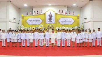 วางพวงมาลา \'สมเด็จพระนารายณ์ฯ\'