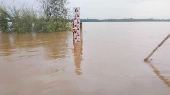 \'เตือนเรือข้ามฟาก\' หลังน้ำโขงสูงขึ้น