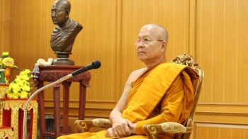 พระฉาวลาออก พ้นเก้าอี้เจ้าอาวาสวัดชูจิตฯ เซ่นโอน11ล.ให้‘สีกากอล์ฟ’