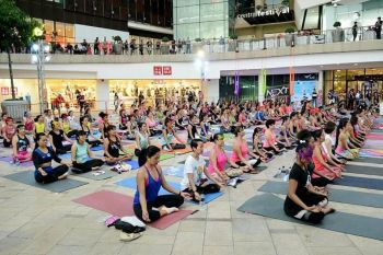 เซ็นทรัล พัทยา ชวนโยคะริมบีช ในงาน “Beach YOGA Nature of the Ocean 2025”