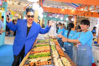 เปิดตลาดคึกคัก! \'จูดี้-จารุกิตติ์\' โชว์ลีลานักขายตัวแม่ ชวน ชิม ช้อป ในลิ้นติดโปรแฟร์