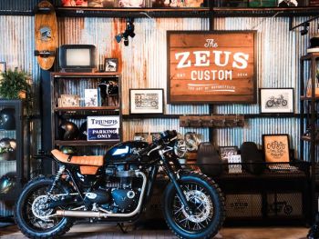 ZEUS Custom ส่ง Bonneville T100 คัสตอมสุดเท่  ลุยเวทีโลก Triumph Originals 2025