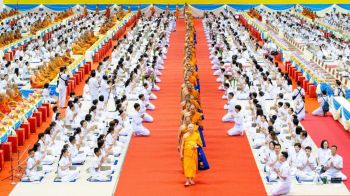 ‘วัดพระธรรมกาย’เชิญชวนร่วมกิจกรรมวันสมาธิโลก