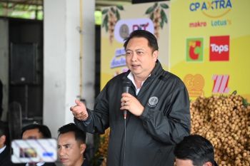 “พาณิชย์” เร่งช่วยเหลือผู้ได้รับผลกระทบจากสถานการณ์ชายแดนไทย–กัมพูชา เดินหน้าระบายสินค้า–เปิดตลาดใหม่–อัดมาตรการเยียวยา หนุน “ไทยทำ ไทยใช้ ไทยช่วยไทย”