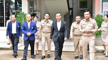 ผู้บริหาร สพฐ. ตรวจเยี่ยมสนามสอบ ผอ.-รองผอ.โรงเรียน เน้นย้ำโปร่งใส ไร้ทุจริต