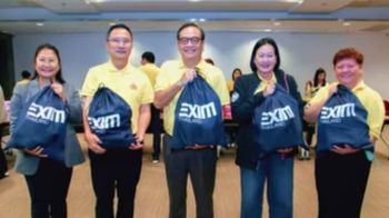 EXIM BANK ร่วมใจจัดทำถุงยังชีพช่วยเหลือผู้อพยพจากสถานการณ์ข้อพิพาทในพื้นที่ชายแดน