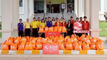 ธอส.ลงพื้นที่มอบถุงยังชีพบรรเทาความเดือดร้อนผู้ประสบอุทกภัยพื้นที่จังหวัดน่าน