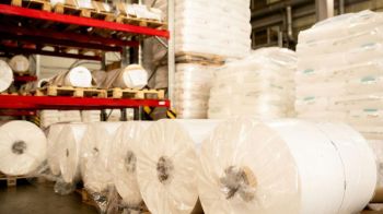 PVC Rolls: ทางเลือกที่ดีที่สุดสำหรับการใช้งานบรรจุภัณฑ์และอุตสาหกรรม