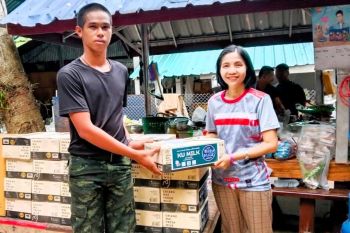 ม.เกษตรฯ ช่วยทหารและผู้อพยพ จัดส่งนมเกษตร รอบ 2 ถึง ม.ราชภัฎสุรินทร์แล้ว