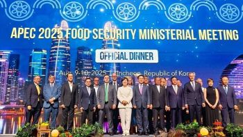 กษ. โชว์บทบาทภาคเกษตรไทยในเวทีเอเปค 2025  ชู นวัตกรรม-AI หัวใจสำคัญขับเคลื่อนความมั่นคงอาหารเสริมศักยภาพเกษตรกร