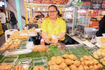 ชวนอิ่มหนำสำราญ ในงานลิ้นติดโปรแฟร์ ‘ FOODNIVAL เทศกาลอาหารรื่นเริง’