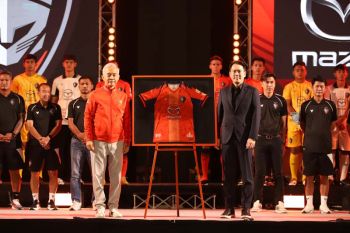 มาสด้าหนุนสวาทแคทปีที่ 13 – เปิดตัวทีมลุยไทยลีก