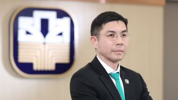 \'ฉัตรชัย\' นั่งแท่นปธ.สงร.