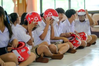 ไทยฮอนด้า ฉลอง 60 ปี จับมือดีลเลอร์ทั่วประเทศ มอบหมวกกันน็อก1.12 แสนใบ