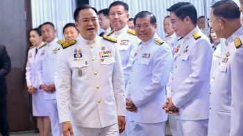 \'บวรศักดิ์’รับรองนายกฯ/คนนอก6กระทรวง  โผ‘ครม.’ยังไม่นิ่ง  กธ.ลงตัว‘ธรรมนัส’ควบกษ.