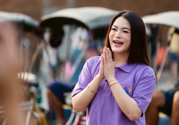 \'มาดามหยก\'มอบเลขาฯก้าวอิสระ-INDY TEAM ลงพื้นที่ชายแดน