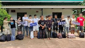 รวบ12จีนเทา พร้อมคนไทยอีก1 มุดรั้วสระแก้ว จะไปปอยเปต