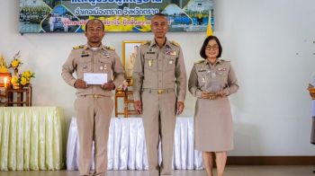 ยกย่องตำบลต้นแบบ! ตราดมอบโล่ ‘ตำบลขับขี่ปลอดภัย’ สู้สถิติอุบัติเหตุสูง