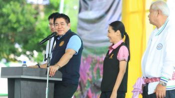 ส.ป.ก. ร่วมคณะ รมว.กษ. ลงพื้นที่ตรวจราชการ มอบโฉนดเพื่อการเกษตรในเขตพื้นที่จังหวัดชัยภูมิ