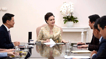 \'พาณิชย์\'ถก\'ไปรษณีย์ไทย\'ช่วยเหลือผู้ประกอบการ 7 จังหวัดชายแดนไทย-เขมร