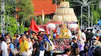 สืบสานมรดกชาติ! ลพบุรีเปิดงานประเพณี ‘แห่พระศรีอริยเมตไตรย วัดไลย์’